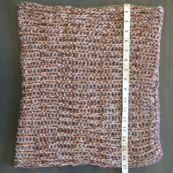 NWT Cozy Sparkly Infinity Scarf, 15" x 17" 🧡 - Picture 5 of 10